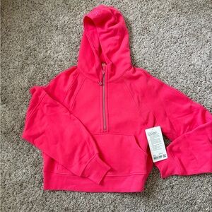 LULULEMON HOODIE SCUBA-Lipgloss